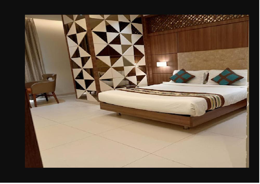 Hotel Mathoshree ธาเน ภายนอก รูปภาพ